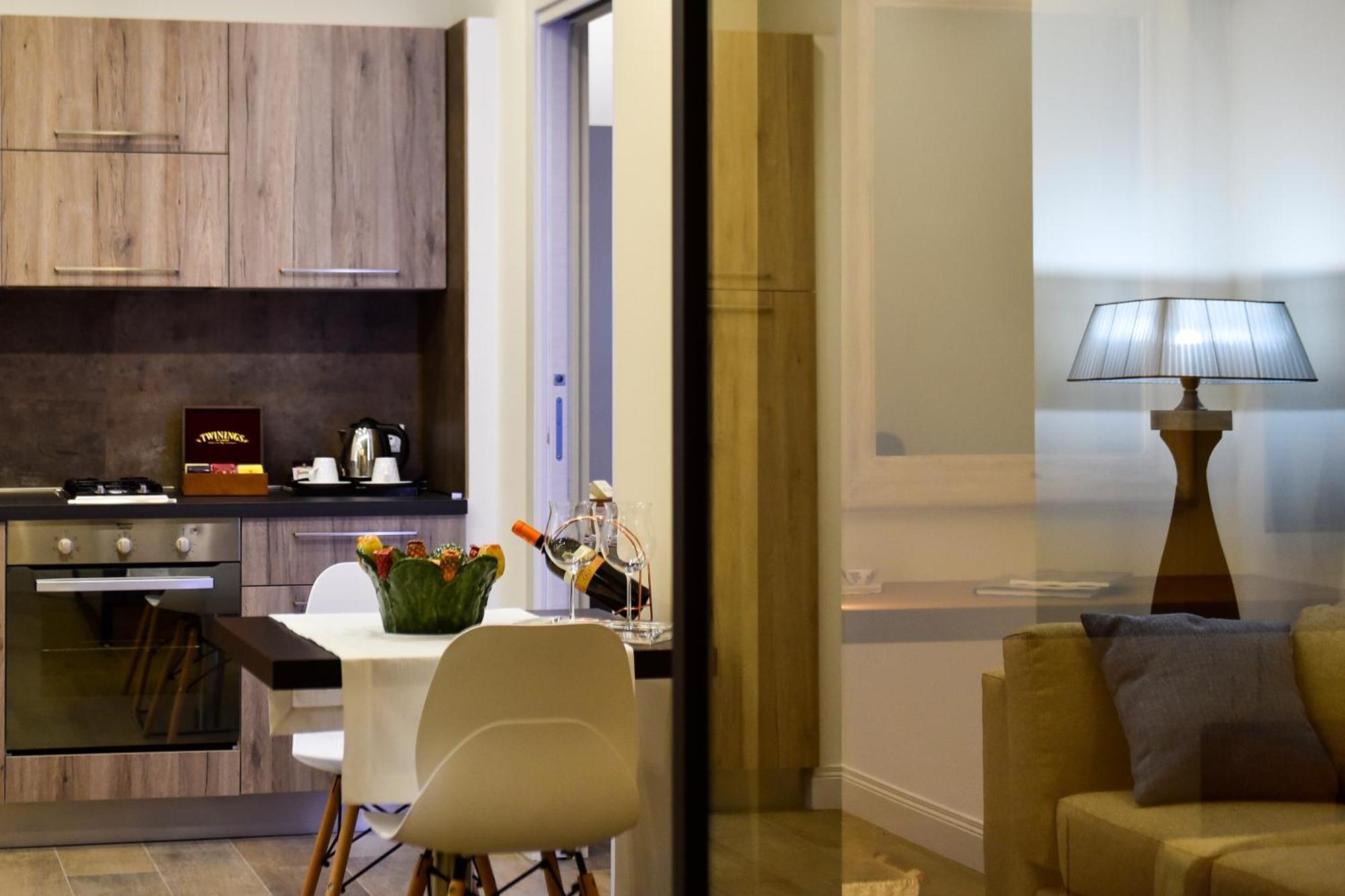 Kete Deluxe Rooms 马里纳-迪帕尔马 客房 照片